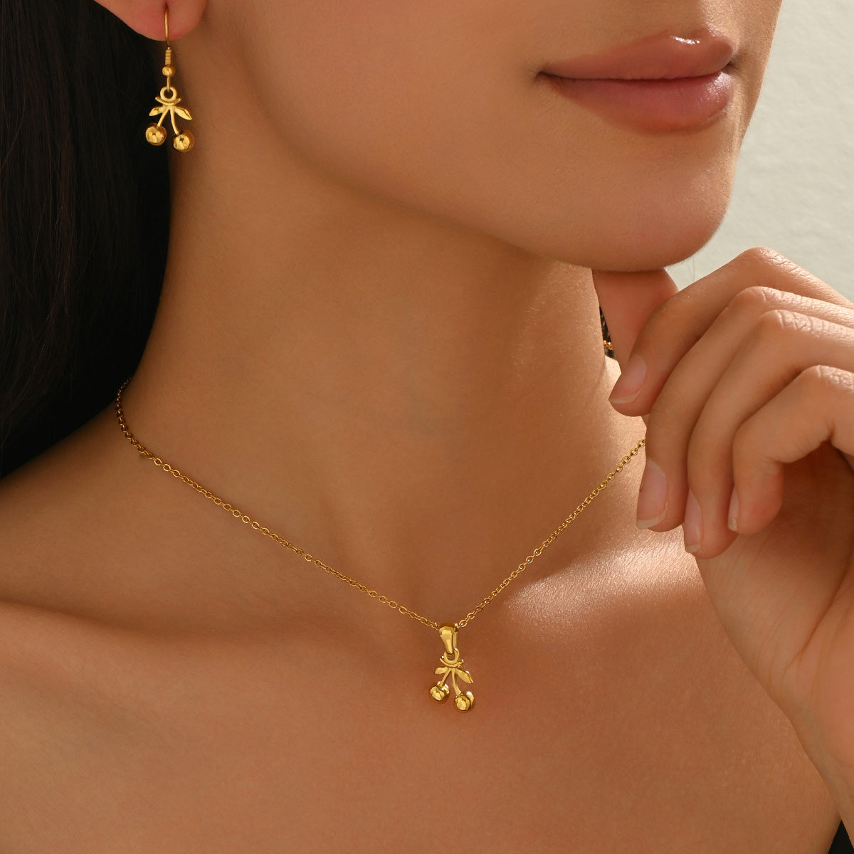 Lxalry Cherry Mirror Jewelry Set