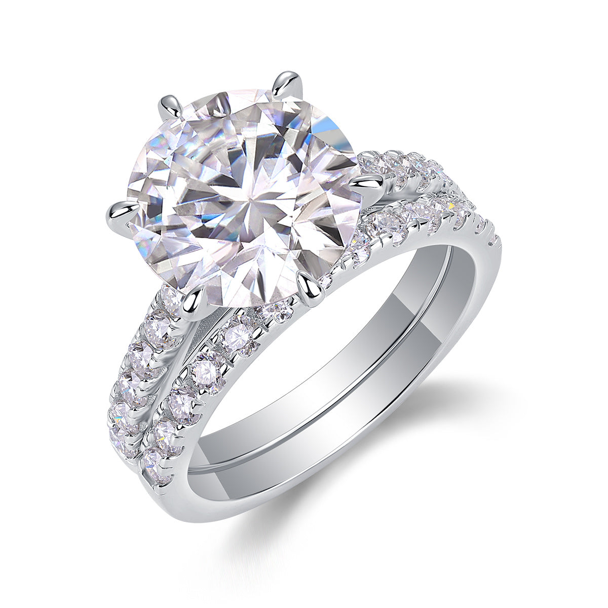 Arrange Large Diamond Luxury Moissanite Ring
