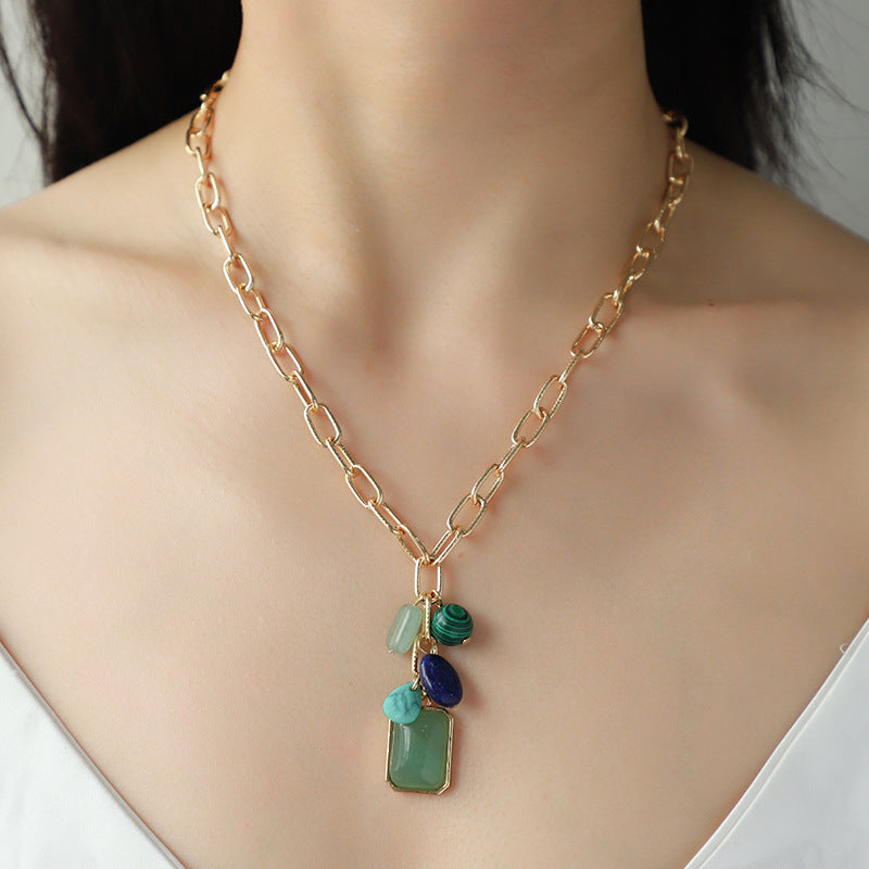 Temperament Entry Lux Color Pendant Necklace