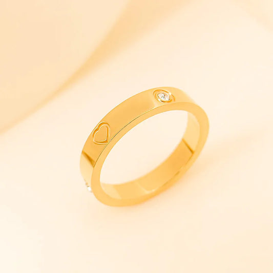 Cold Wind Rhinestone Heart Ring