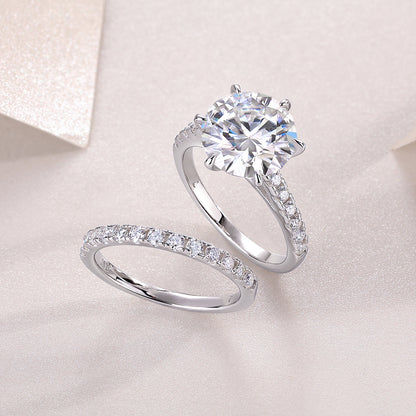 Arrange Large Diamond Luxury Moissanite Ring