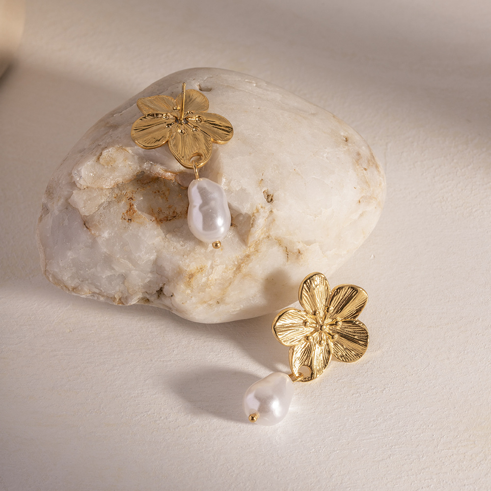 Simple Style Geometric Pearl Drop Earrings