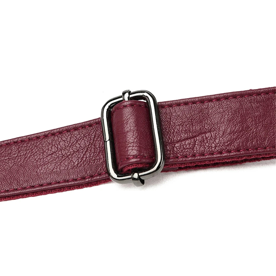 Signature Noir Hobo Bag