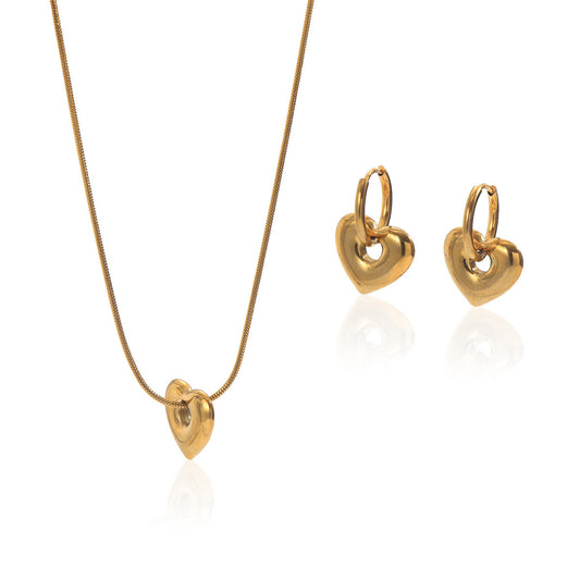 Lxalry Hollow Heart Jewelry Set