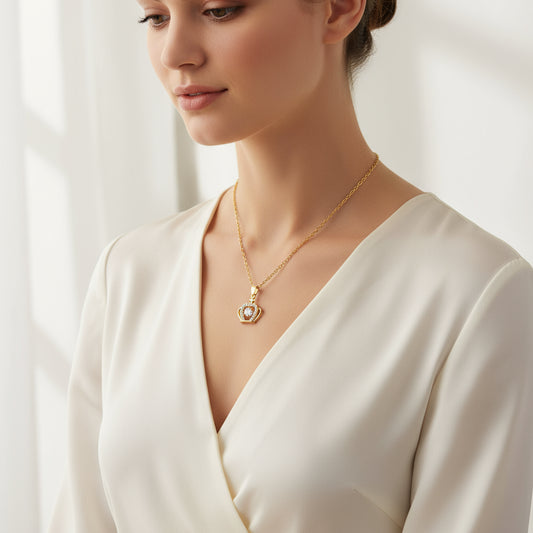 18K gold plated women’s necklace with royal crown charm